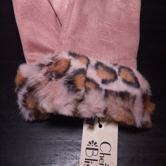 NEW Ultra Soft Faux Suede Leopard Fur Touch Screen Gloves Pink Winter Luxurious - Picture 4 of 6